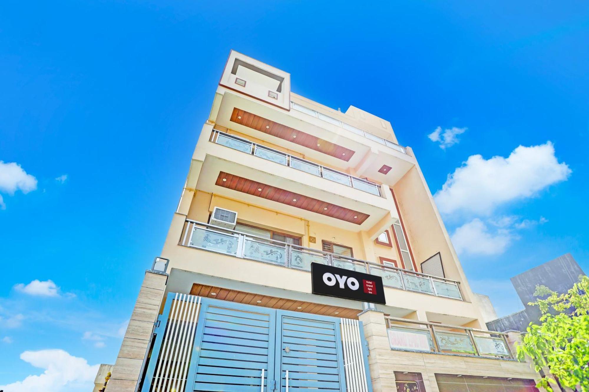 Hotel O Grand Epic Inn Noida Bagian luar foto
