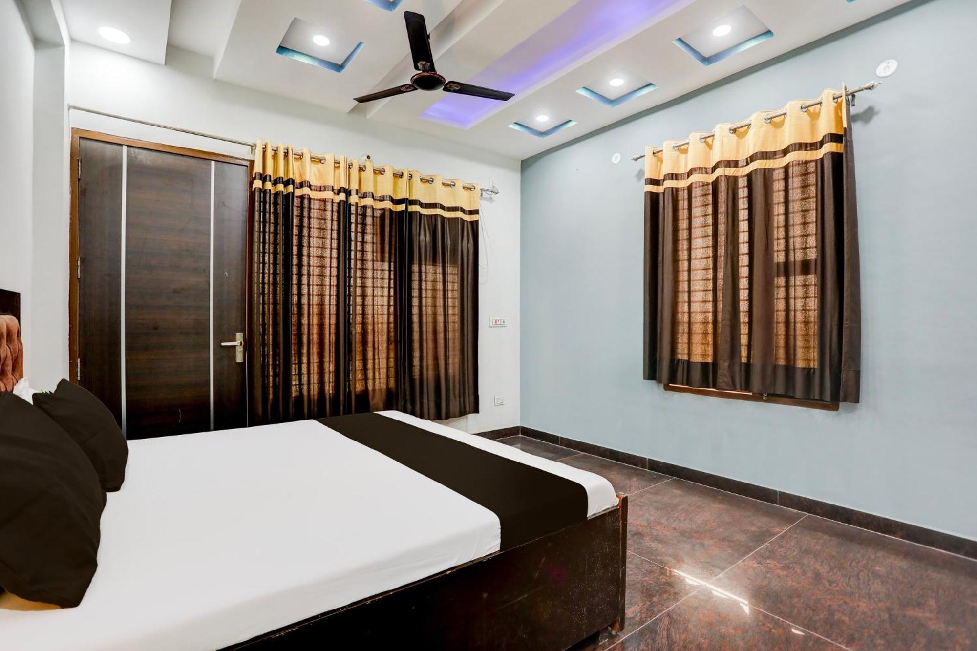 Hotel O Grand Epic Inn Noida Bagian luar foto
